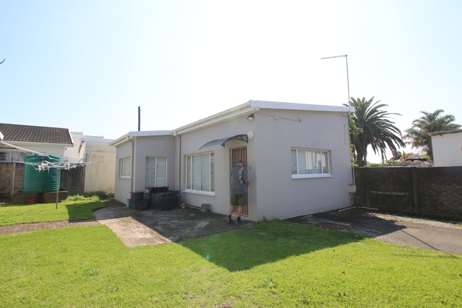5 Bedroom Property for Sale in Berea Eastern Cape